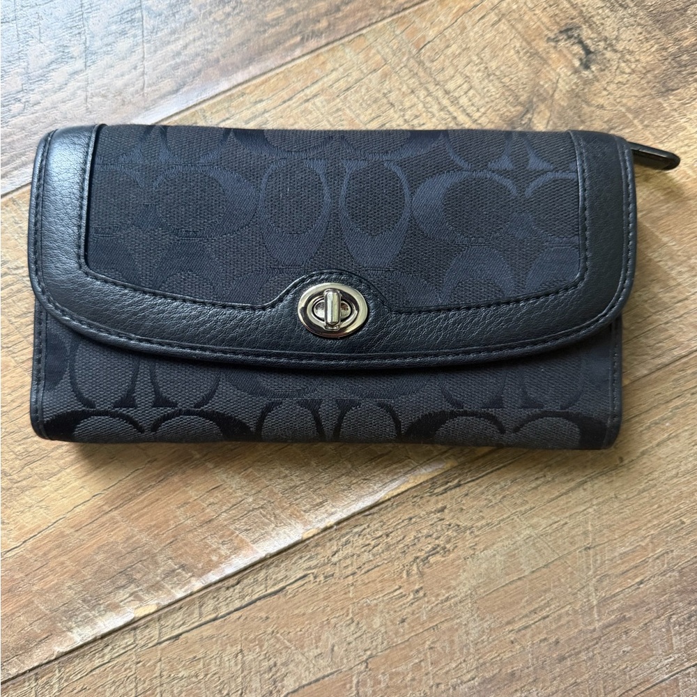 Coach Black Signature Clutch Wallet